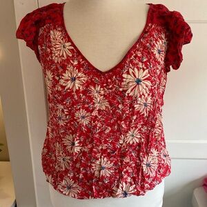 Lightweight linen Americana USA red white blue floral women’s top
